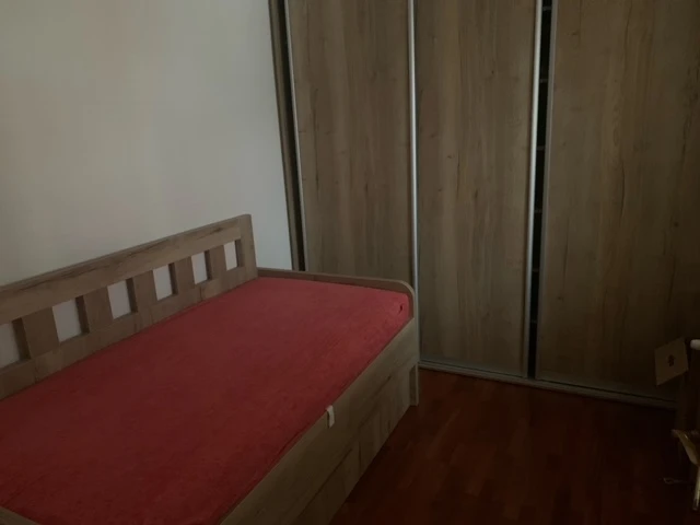 Igor K., Modra