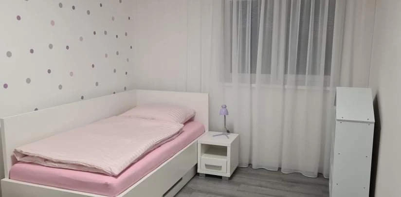 Lenka M., Nové Mesto nad Váhom
